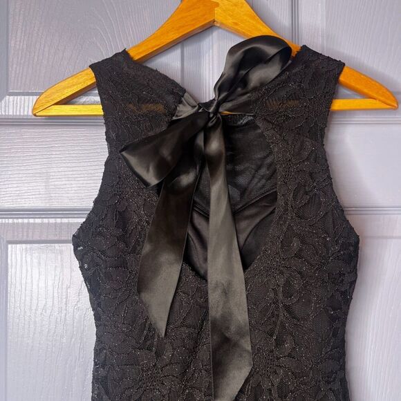 Morgan & Co Black Lace Sleeveless Ribbon Tie Back Sheath Cocktail Dress Size 7/8 - Picture 7 of 11